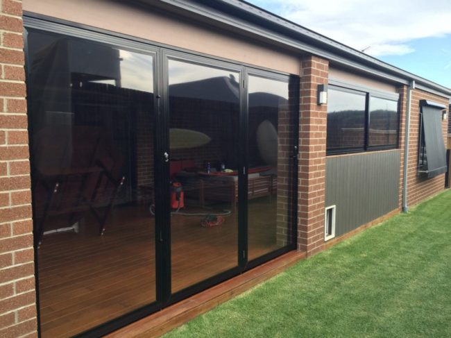 outdoor pvc screens 2