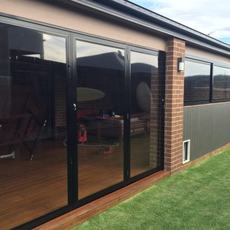 outdoor pvc screens 2